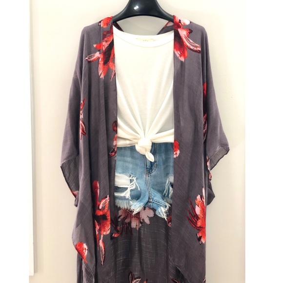 Tops - Kimono- NWT